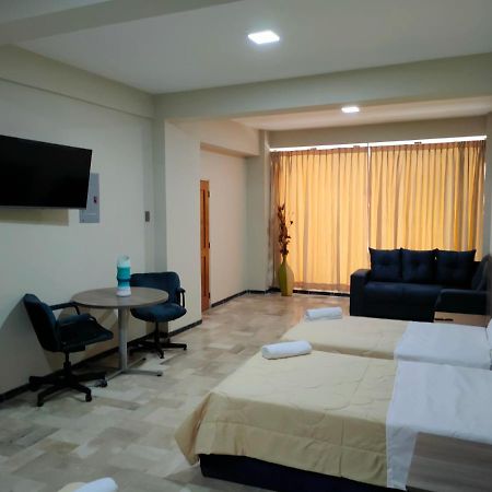 Oceanik Suites & Hotel Guayaquil Bagian luar foto